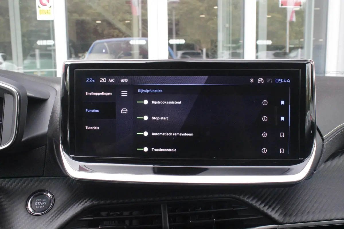1.2 Hybrid 145PK AUTOMAAT GT | CAMERA VOOR + ACHTER | NAVIGATIE | DRAADLOZE APPLE CARPLAY/ANDROID AUTO | FULL LED KOPLAMPEN | LICHTMETALEN VELGEN 17" | DODEHOEK DETECTIE | DRAADLOZE TELEFOON