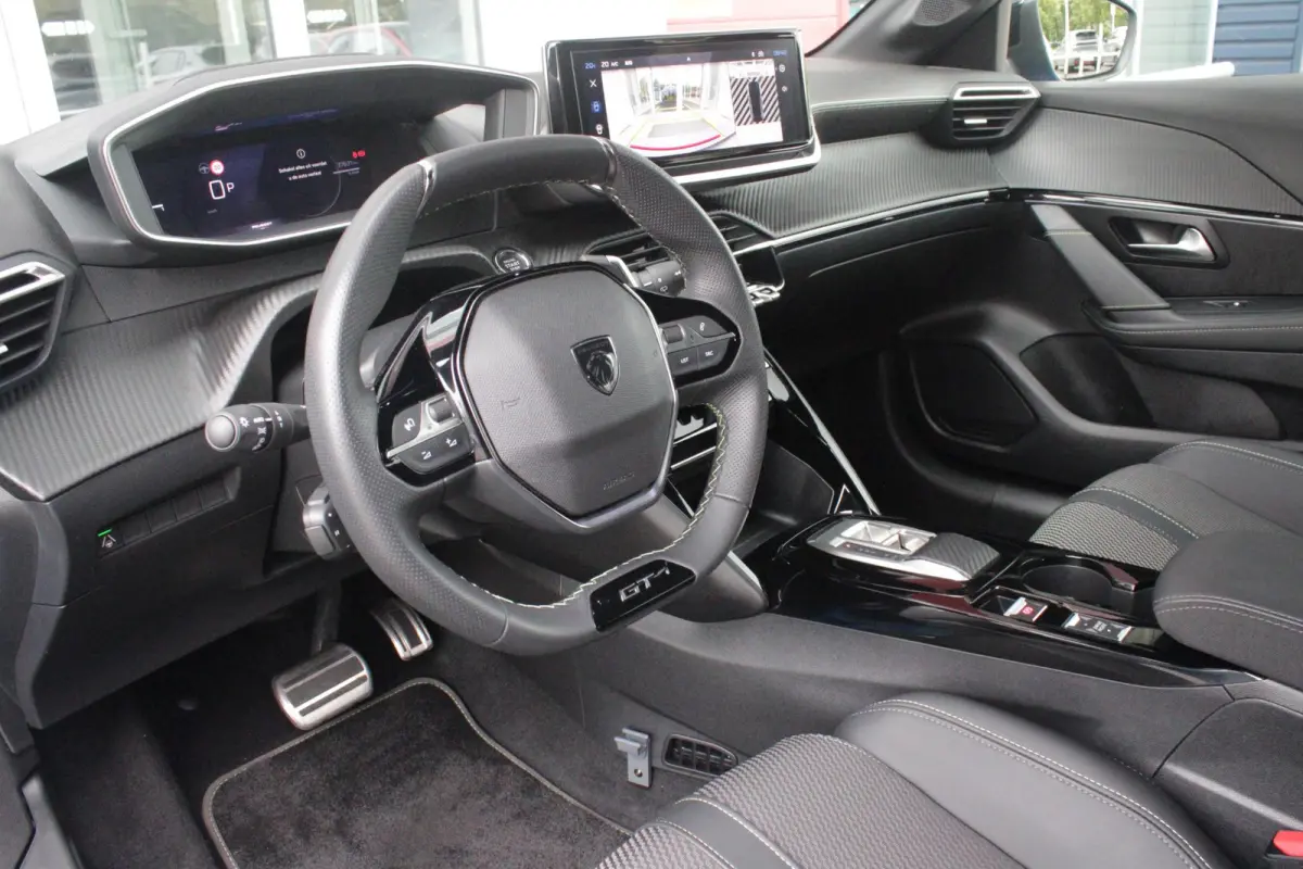 1.2 Hybrid 145PK AUTOMAAT GT | CAMERA VOOR + ACHTER | NAVIGATIE | DRAADLOZE APPLE CARPLAY/ANDROID AUTO | FULL LED KOPLAMPEN | LICHTMETALEN VELGEN 17" | DODEHOEK DETECTIE | DRAADLOZE TELEFOON