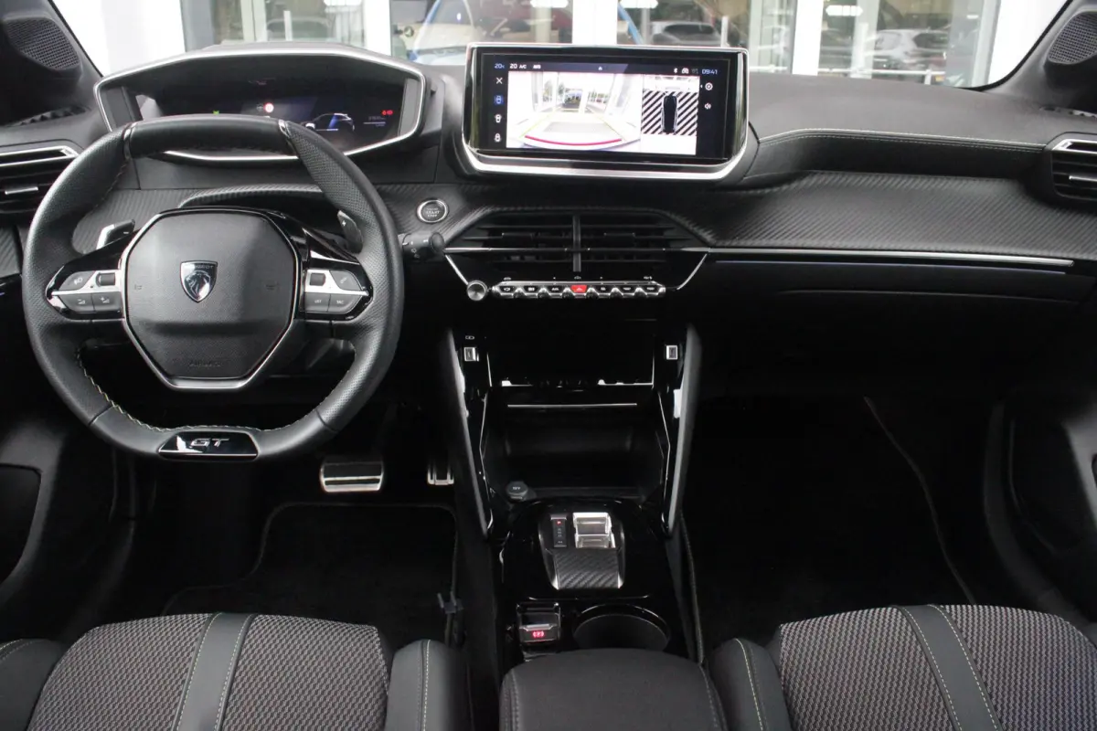 1.2 Hybrid 145PK AUTOMAAT GT | CAMERA VOOR + ACHTER | NAVIGATIE | DRAADLOZE APPLE CARPLAY/ANDROID AUTO | FULL LED KOPLAMPEN | LICHTMETALEN VELGEN 17" | DODEHOEK DETECTIE | DRAADLOZE TELEFOON