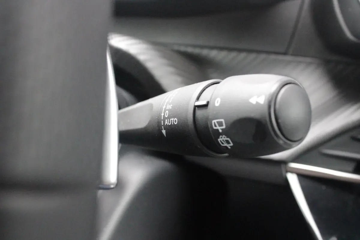 1.2 Hybrid 145PK AUTOMAAT GT | CAMERA VOOR + ACHTER | NAVIGATIE | DRAADLOZE APPLE CARPLAY/ANDROID AUTO | FULL LED KOPLAMPEN | LICHTMETALEN VELGEN 17" | DODEHOEK DETECTIE | DRAADLOZE TELEFOON