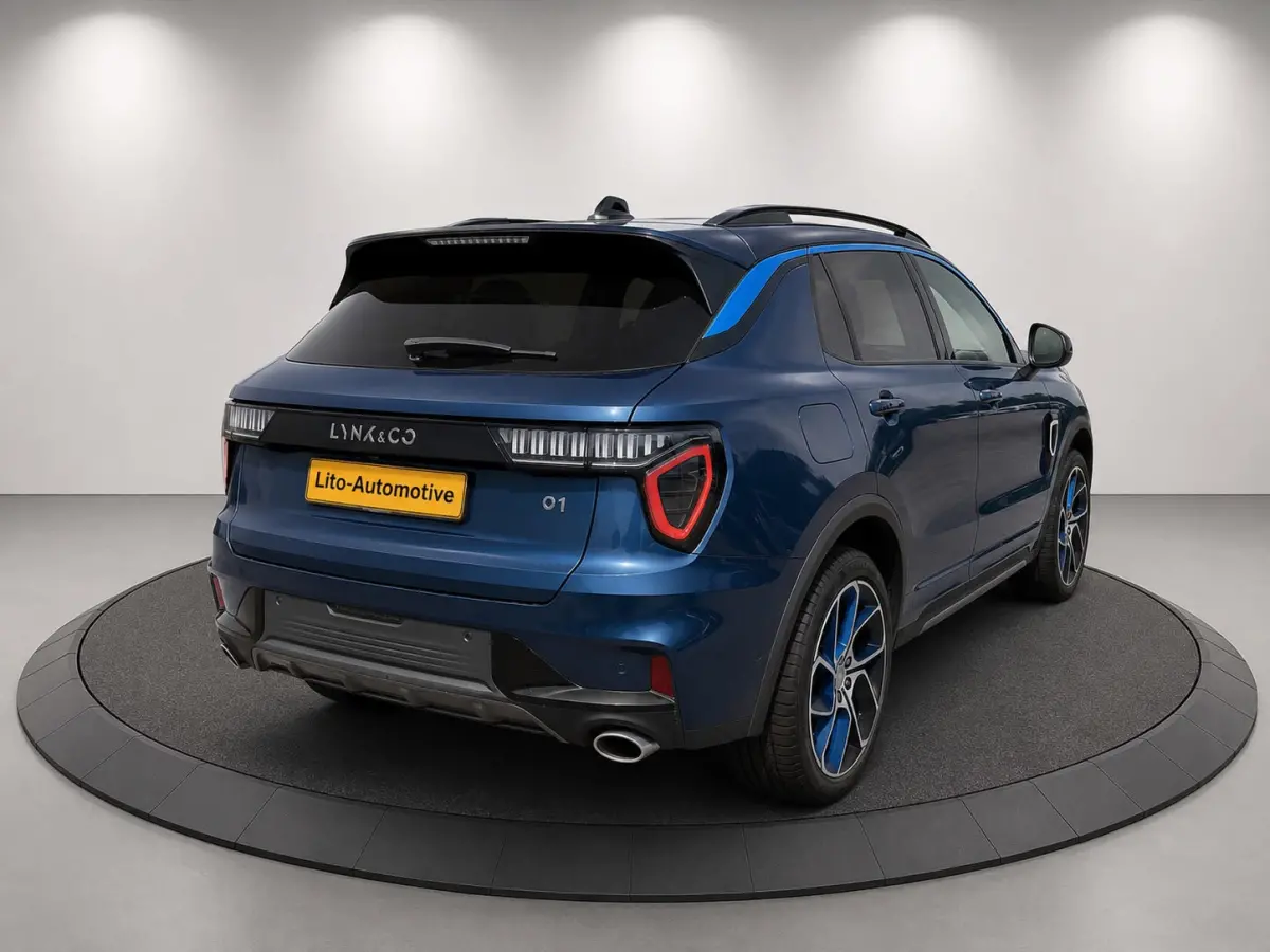 1.5|BLEU|LYNK&CO|