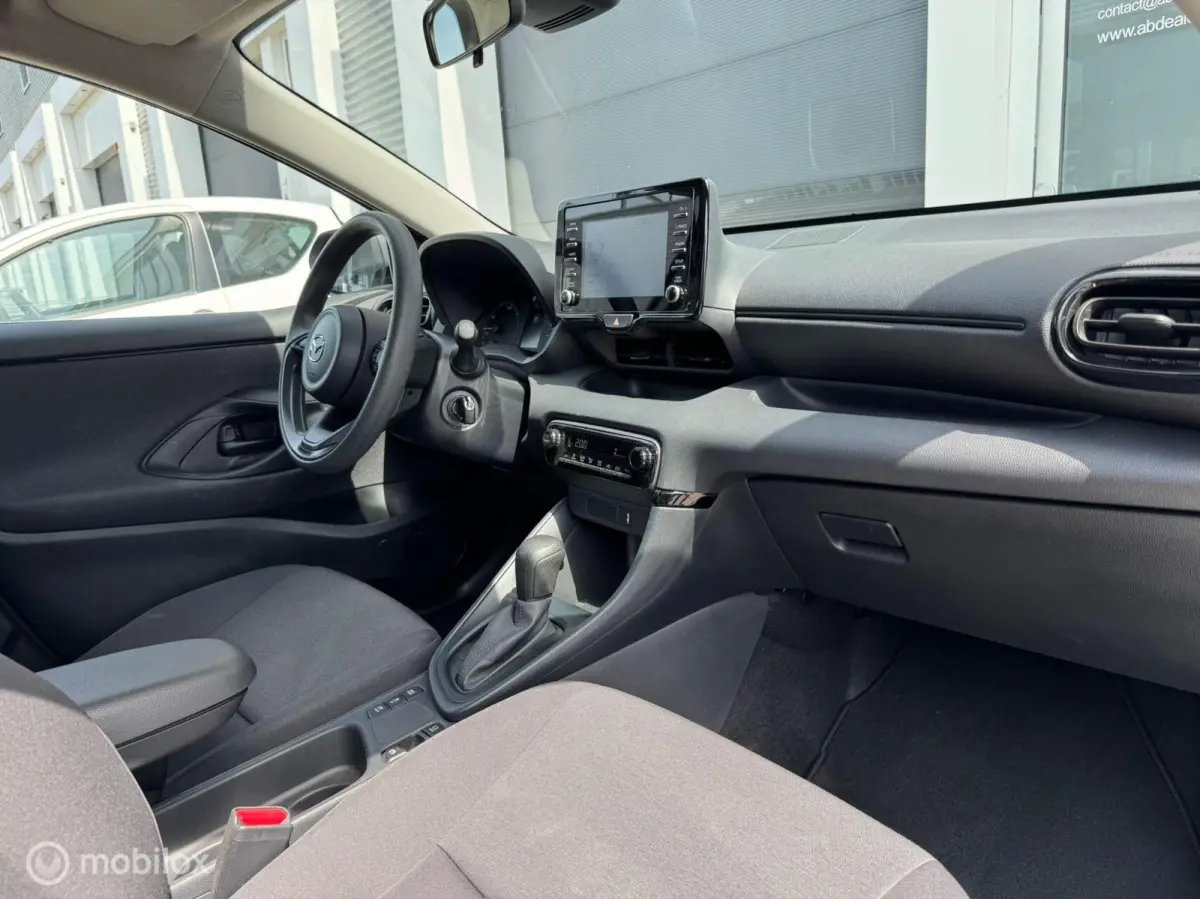 1.5 Pure Autm,5DRS,Airco,Cruise Control