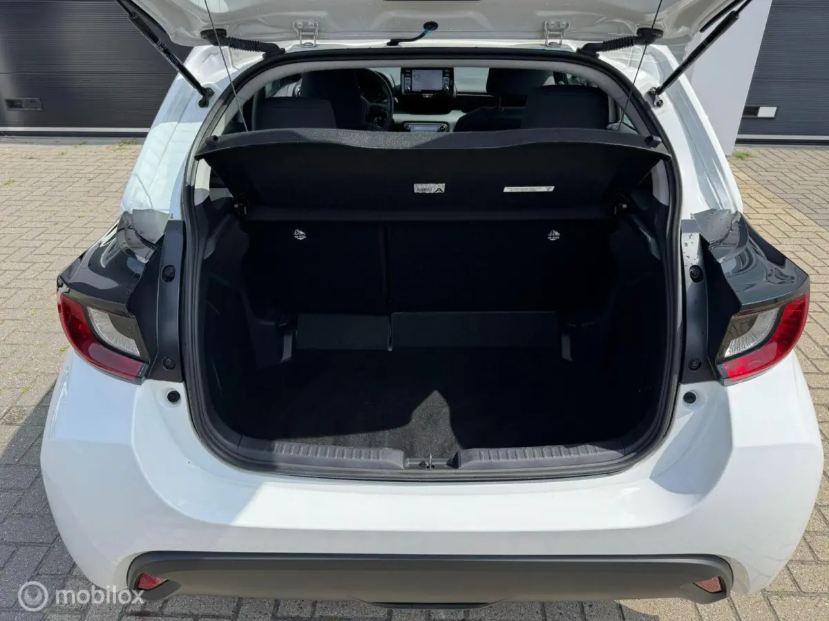 1.5 Pure Autm,5DRS,Airco,Cruise Control