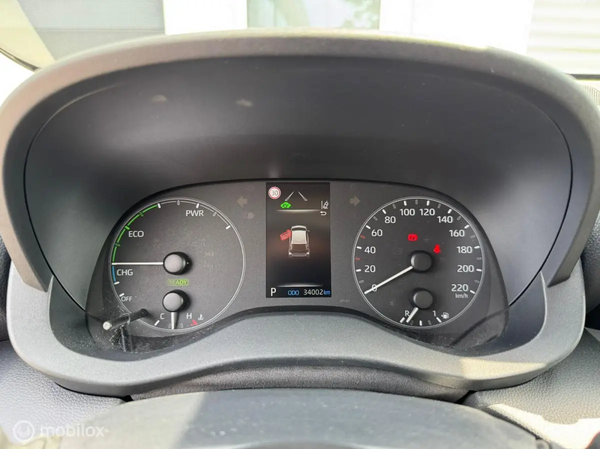 1.5 Pure Autm,5DRS,Airco,Cruise Control