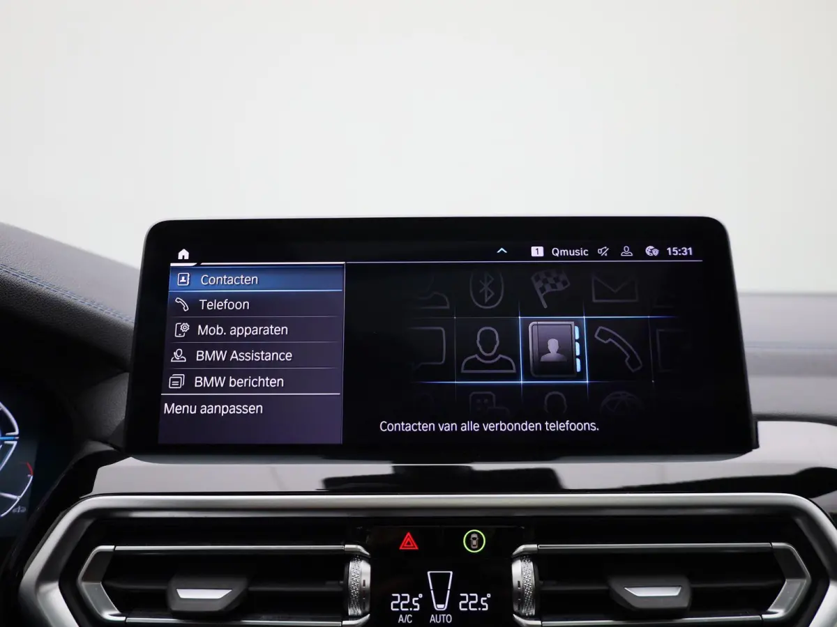 M-Sport 80 kWh | PANORAMADAK | 360 CAMERA | HARMAN KARDON | MEMORY | ELEKTRISCHE KOFFERKLEP | STOELVERWARMING | APPLE CARPLAY - ANDROID AUTO | LEDEREN STOELEN |