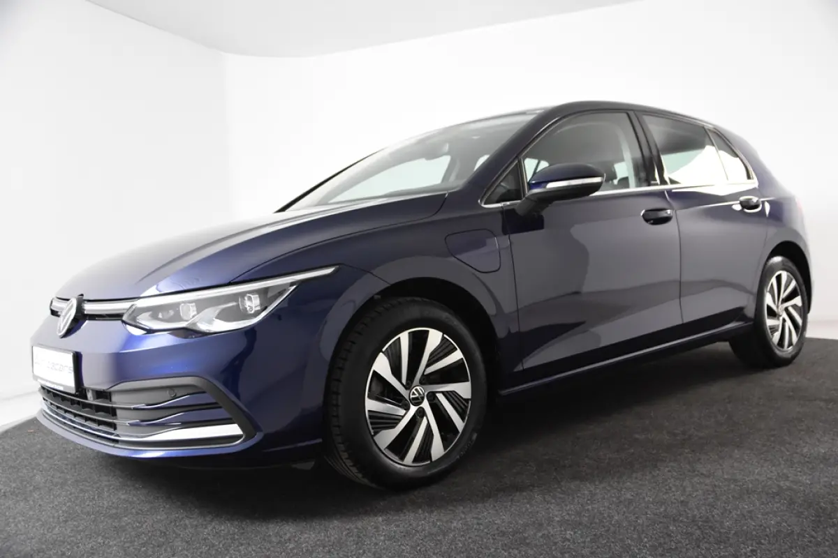VIII 1.4 eHybrid *1ste eigenaar*Massage*Leer*