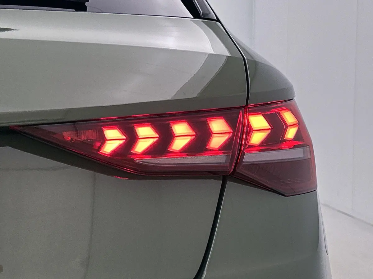 40 TFSI e Advanced edition | Adaptive cruise control | Achteruitrijcamera | Stoelverwarming | Navigatie |