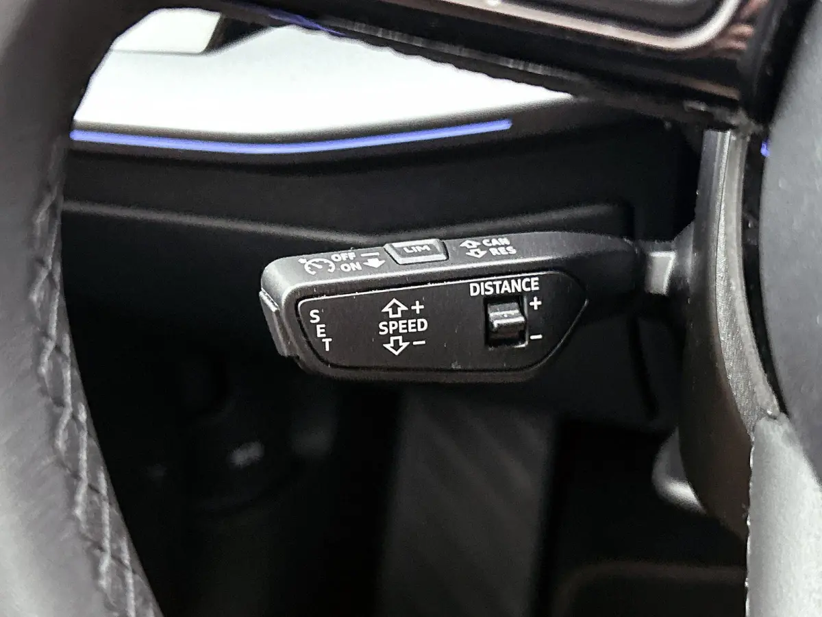 40 TFSI e Advanced edition | Adaptive cruise control | Achteruitrijcamera | Stoelverwarming | Navigatie |