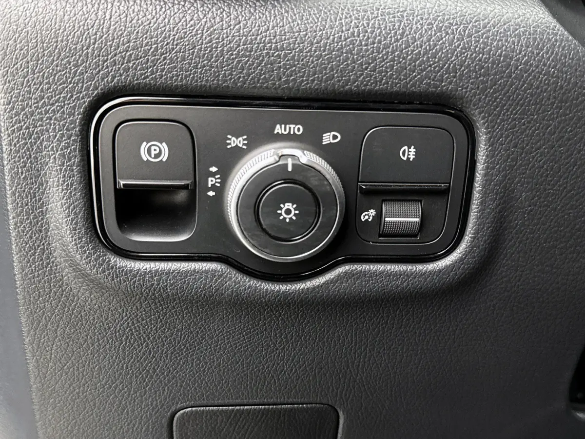 116 CDI L3 Pro 360 Camera Trekhaak Multibeam Led Stoelverwarming Cruise control Mercedes-Benz Certified