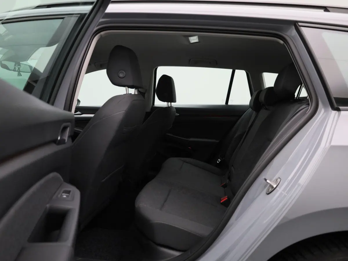 1.0 TSI Life | APPLE CARPLAY - ANDROID AUTO | CLIMATE CONTROL | ADAPTIVE CRUISE CONTROL | PARKEERSENSOREN | LICHTMETALEN VELGEN |