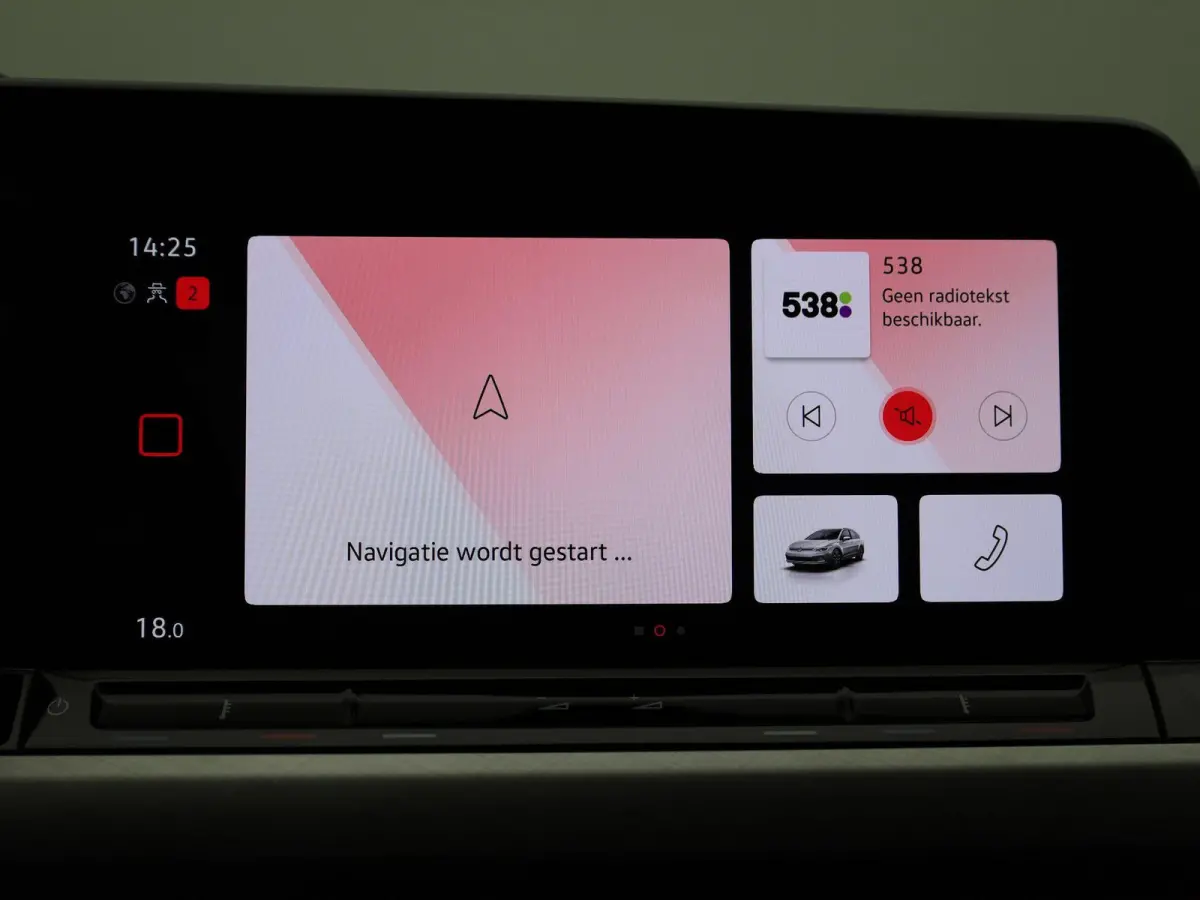1.0 TSI Life | APPLE CARPLAY - ANDROID AUTO | CLIMATE CONTROL | ADAPTIVE CRUISE CONTROL | PARKEERSENSOREN | LICHTMETALEN VELGEN |