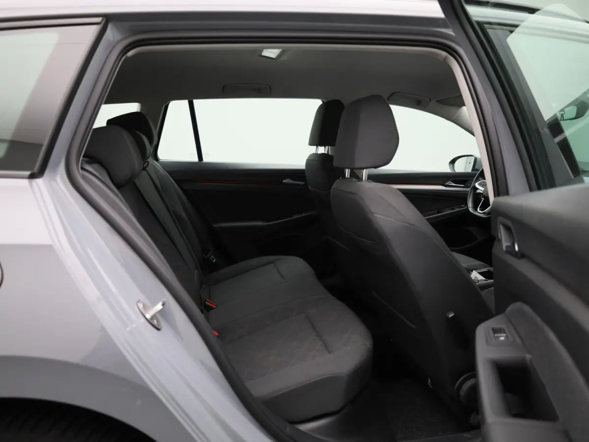 1.0 TSI Life | APPLE CARPLAY - ANDROID AUTO | CLIMATE CONTROL | ADAPTIVE CRUISE CONTROL | PARKEERSENSOREN | LICHTMETALEN VELGEN |