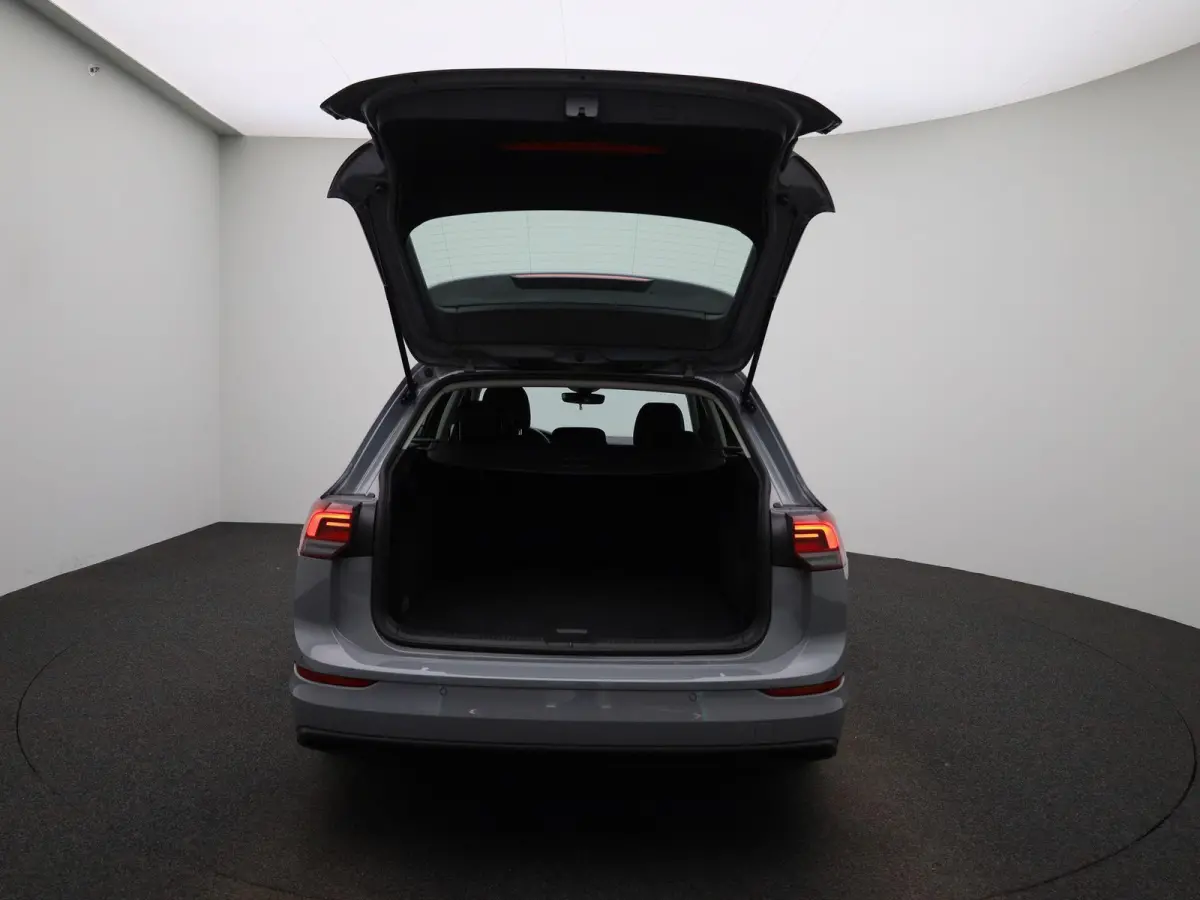 1.0 TSI Life | APPLE CARPLAY - ANDROID AUTO | CLIMATE CONTROL | ADAPTIVE CRUISE CONTROL | PARKEERSENSOREN | LICHTMETALEN VELGEN |
