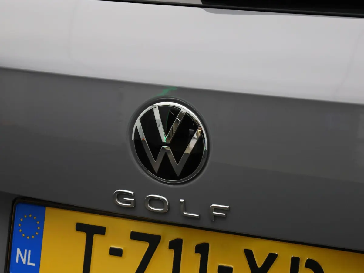 1.0 TSI Life | APPLE CARPLAY - ANDROID AUTO | CLIMATE CONTROL | ADAPTIVE CRUISE CONTROL | PARKEERSENSOREN | LICHTMETALEN VELGEN |