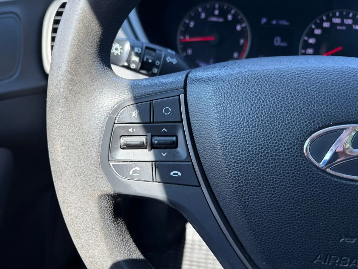 1.0 T-GDI Comfort AUTOMAAT I TREKHAAK I BLUETOOTH I NWE APK