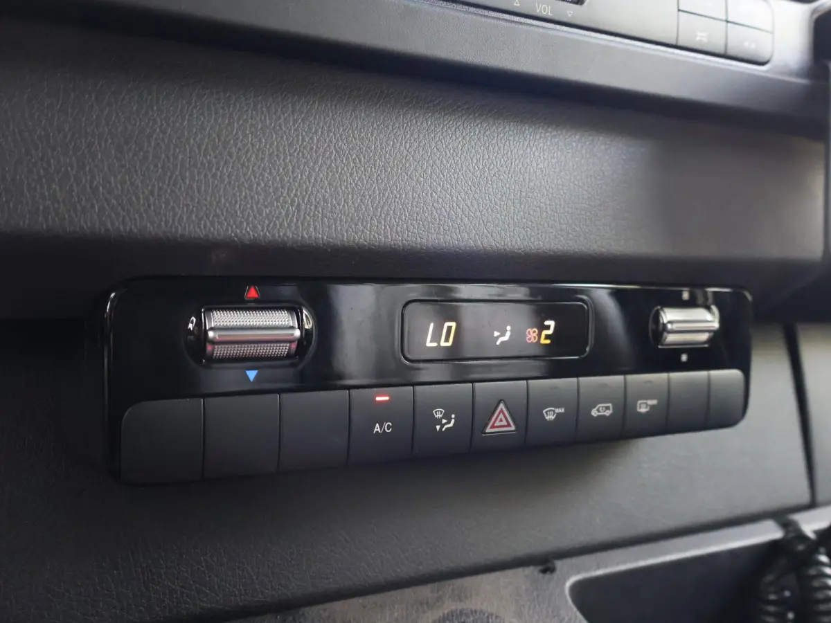 2.2 CDI AUT. L2H1 DUBBEL CABINE *44.387 KM* + APPLE CARPLAY | CAMERA | CRUISE | 5-PERS.