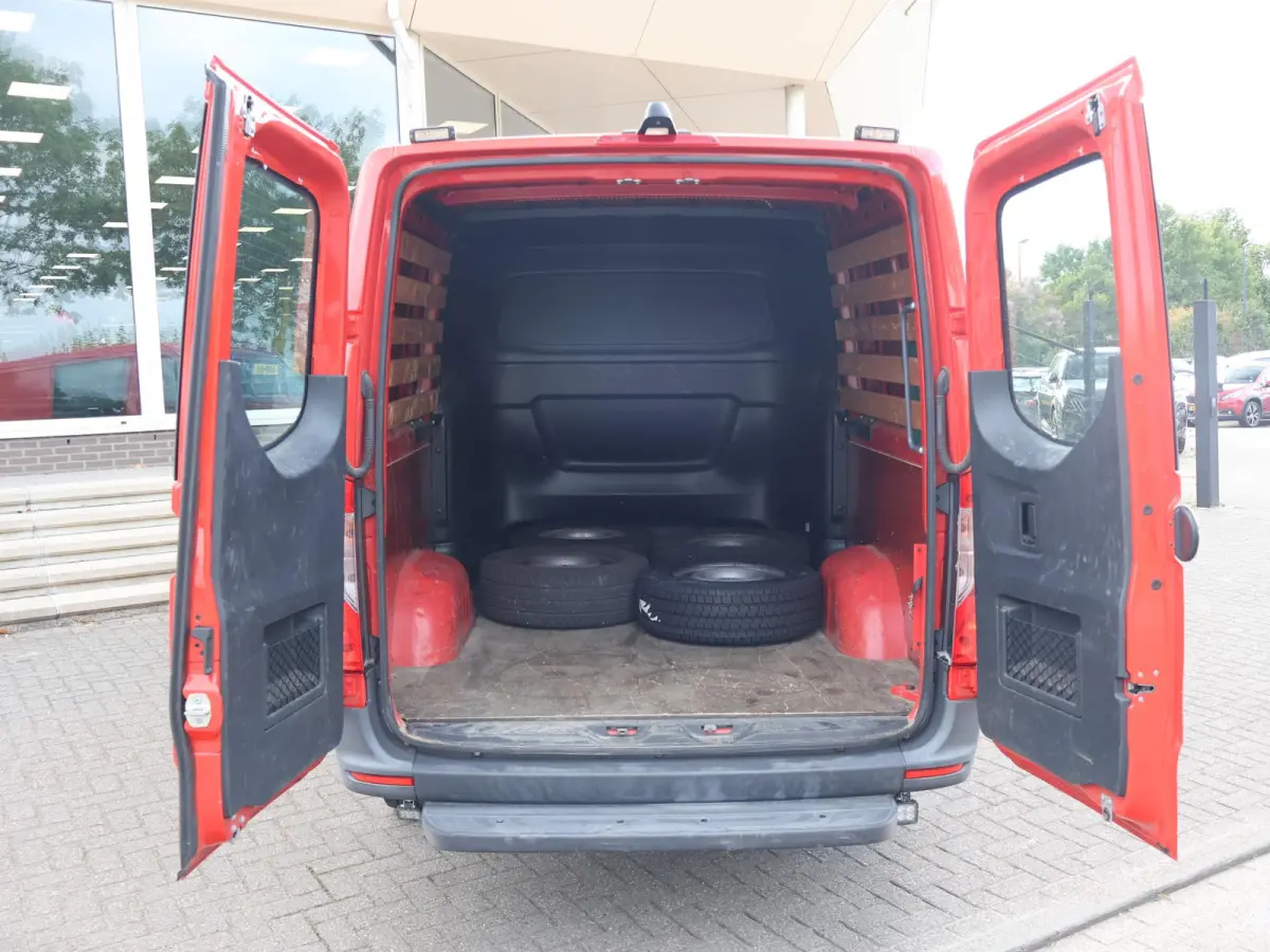 2.2 CDI AUT. L2H1 DUBBEL CABINE *44.387 KM* + APPLE CARPLAY | CAMERA | CRUISE | 5-PERS.