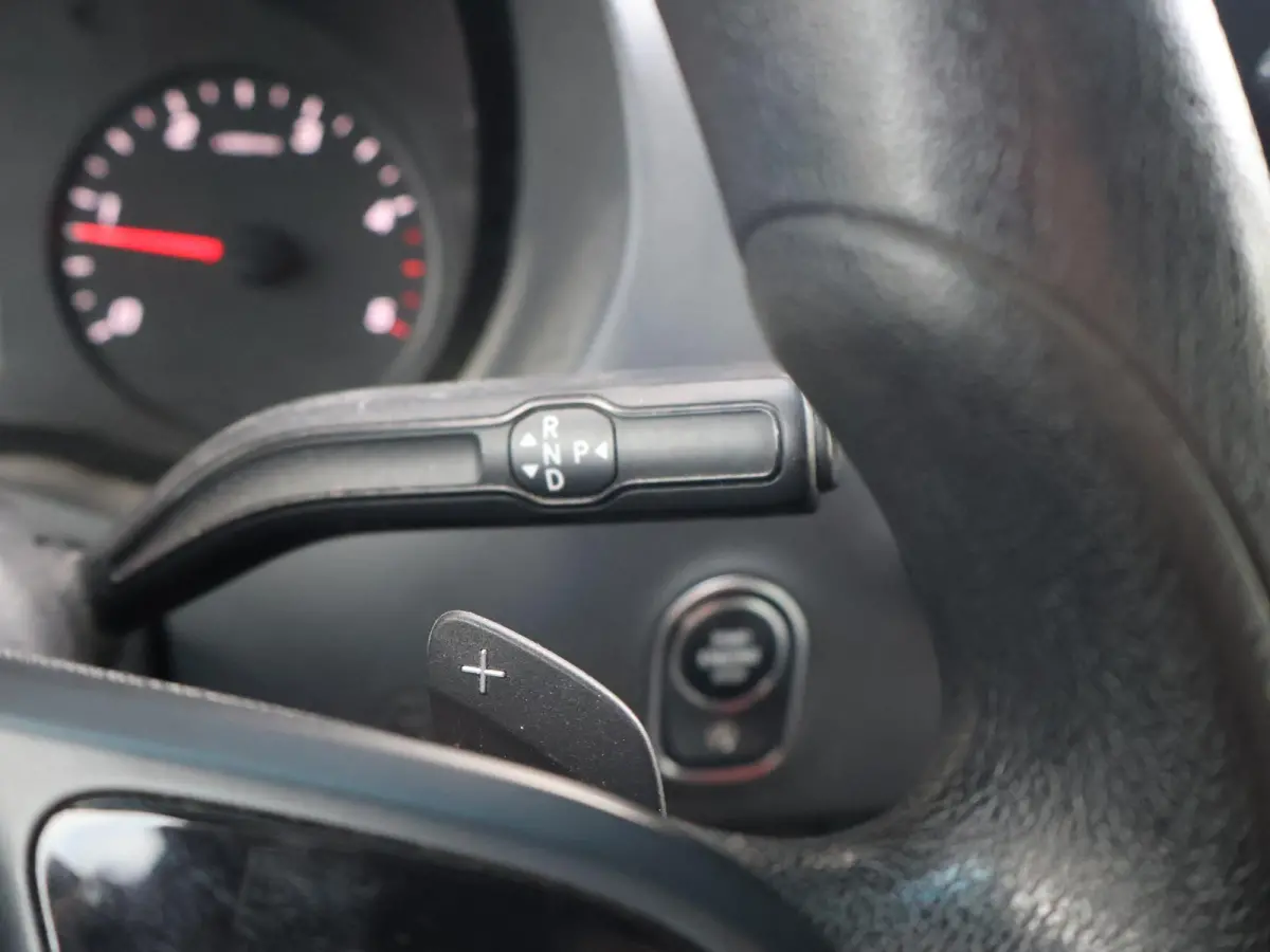 2.2 CDI AUT. L2H1 DUBBEL CABINE *44.387 KM* + APPLE CARPLAY | CAMERA | CRUISE | 5-PERS.