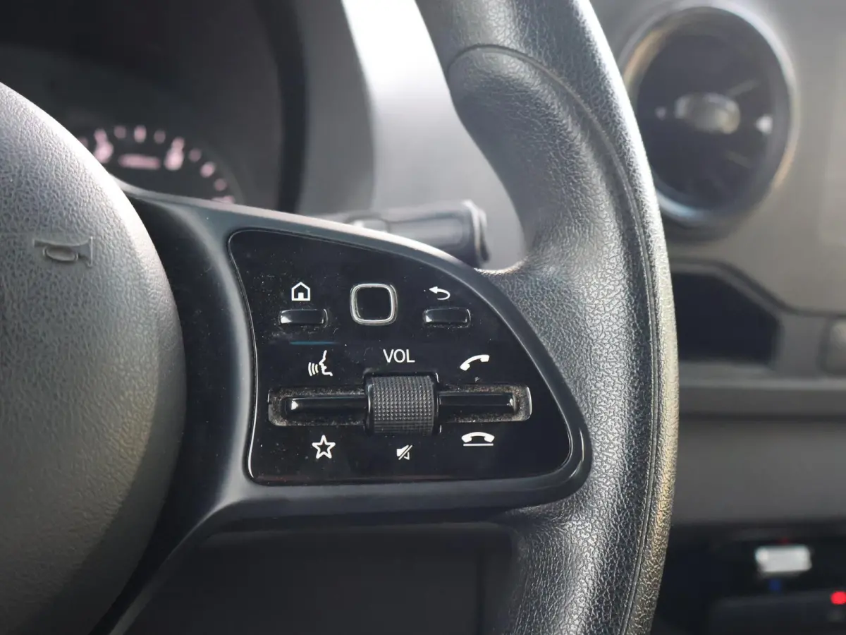 2.2 CDI AUT. L2H1 DUBBEL CABINE *44.387 KM* + APPLE CARPLAY | CAMERA | CRUISE | 5-PERS.
