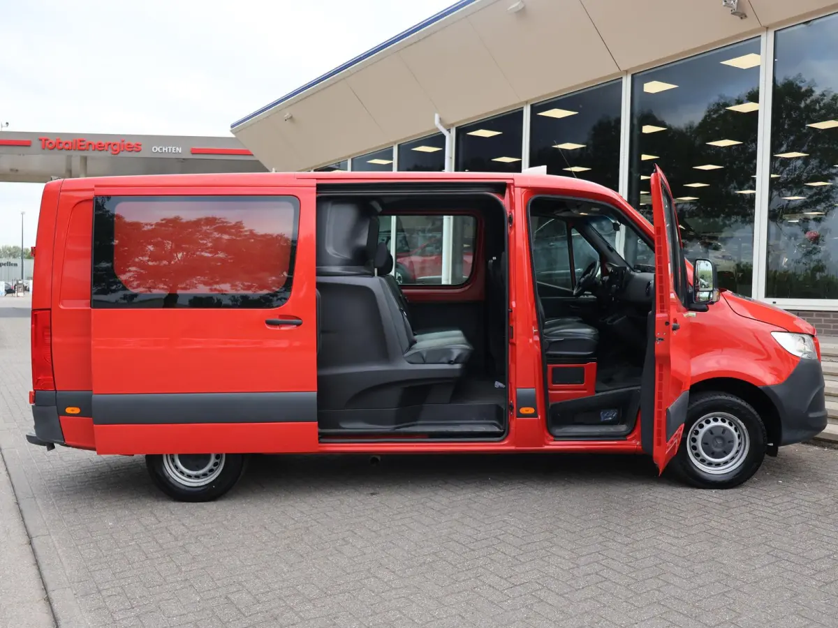 2.2 CDI AUT. L2H1 DUBBEL CABINE *44.387 KM* + APPLE CARPLAY | CAMERA | CRUISE | 5-PERS.