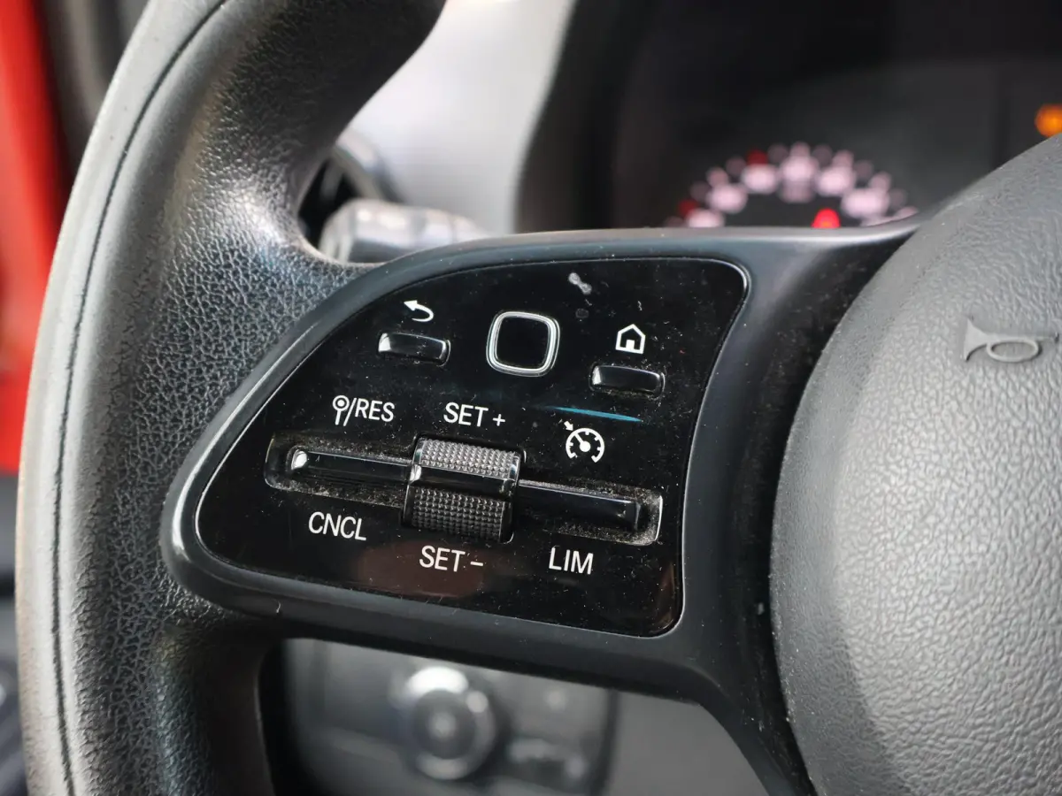 2.2 CDI AUT. L2H1 DUBBEL CABINE *44.387 KM* + APPLE CARPLAY | CAMERA | CRUISE | 5-PERS.
