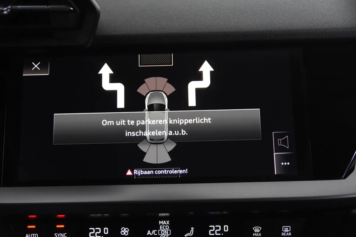30 TFSI *1ste Eigenaar*Navigatie*Stoelverwarming*Keyless*