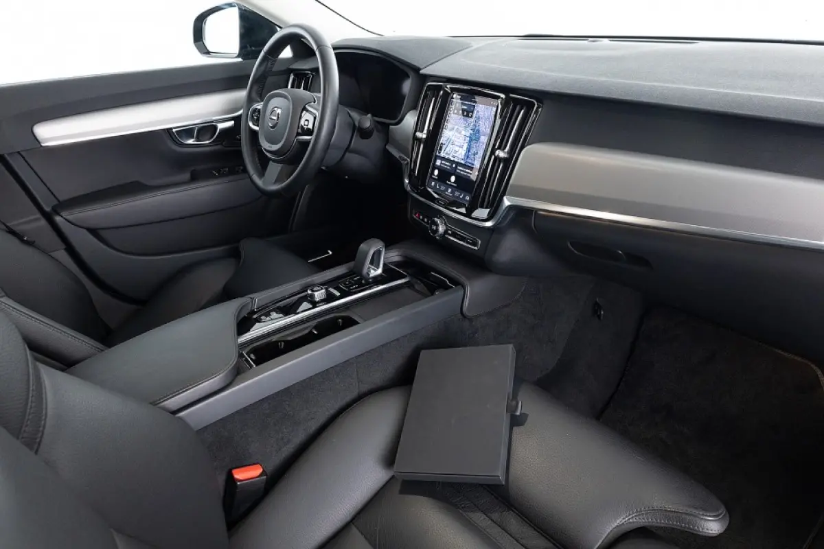 2.0 B4 Plus Dark | LEDER | CARPLAY | EL. STOELEN | el.Trekhaak