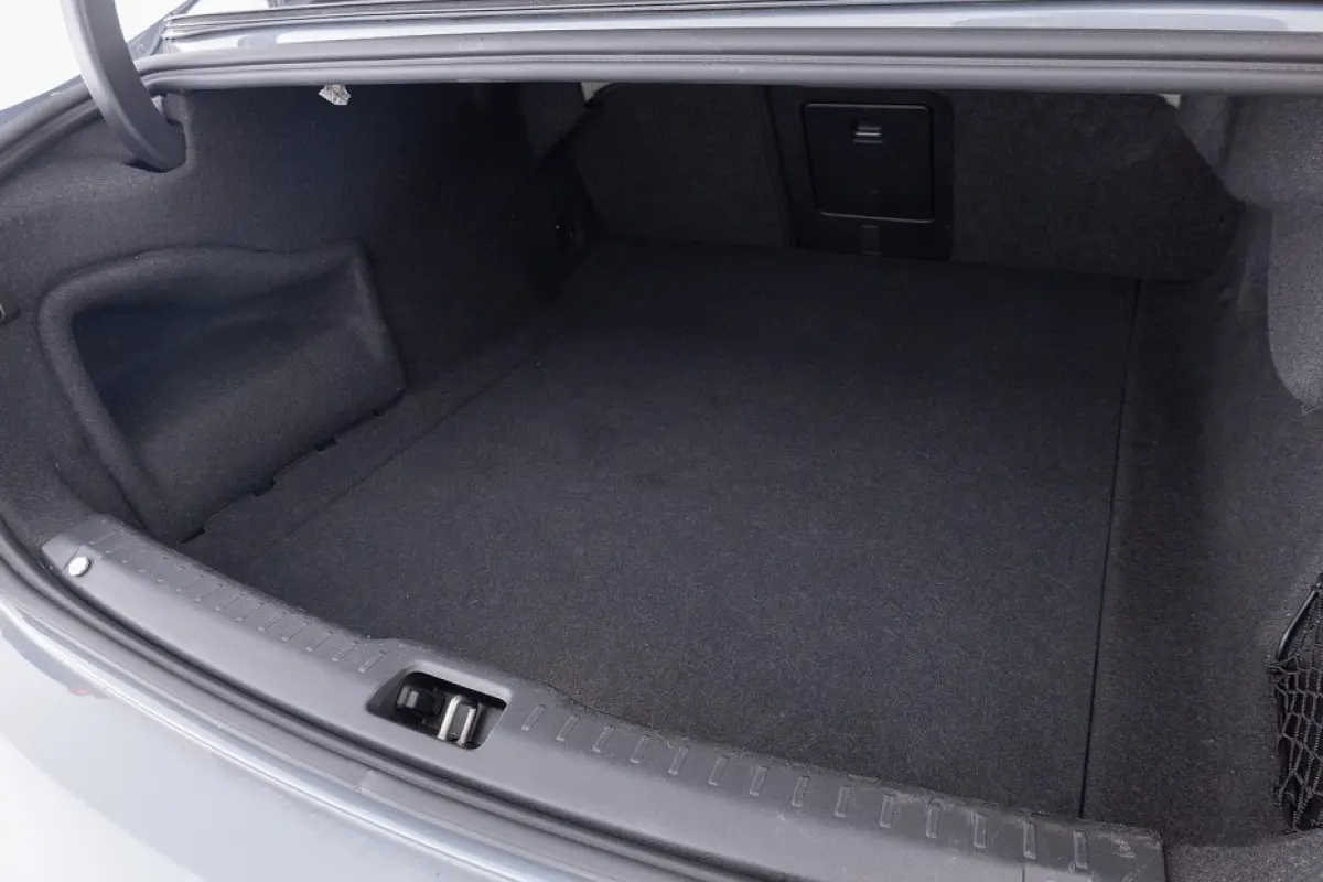 2.0 B4 Plus Dark | LEDER | CARPLAY | EL. STOELEN | el.Trekhaak