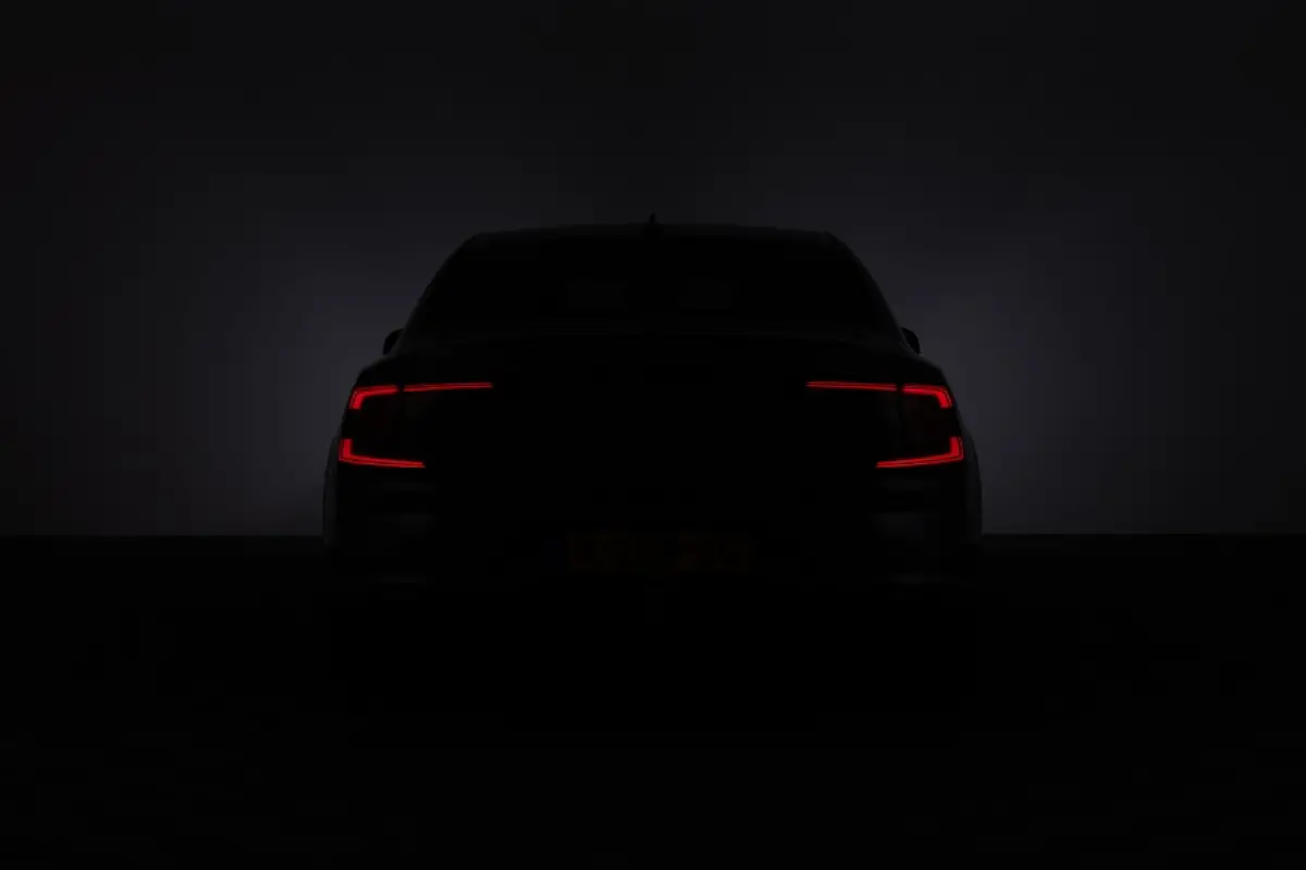 2.0 B4 Plus Dark | LEDER | CARPLAY | EL. STOELEN | el.Trekhaak