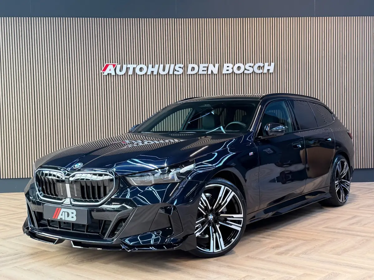 520i M Sport|Pano|Keyles|HeadUp|360|H&K