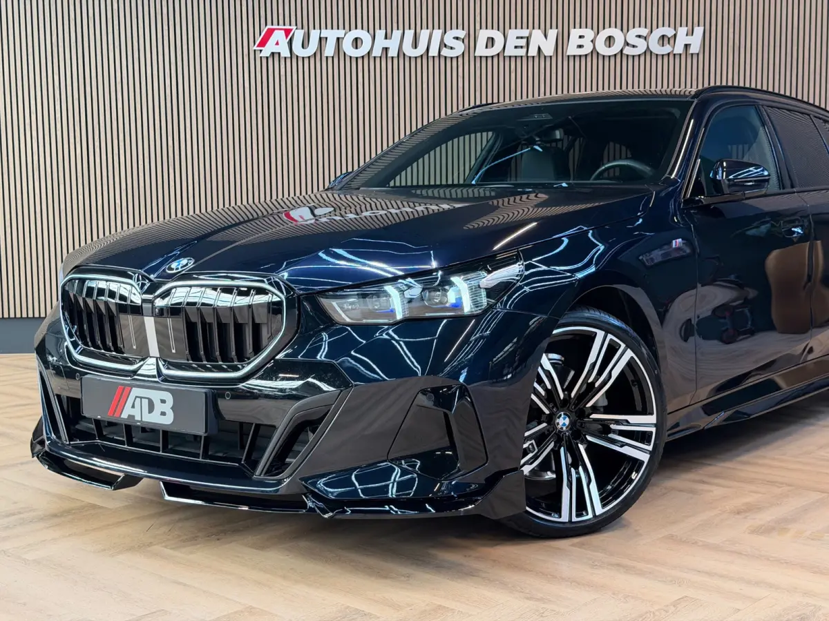 520i M Sport|Pano|Keyles|HeadUp|360|H&K