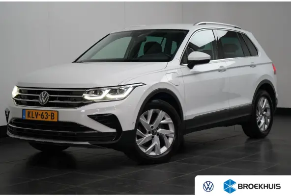 Elegance eHybrid | ACC | Achteruitrijcamera | Elektrische achterklep | Stoelverwarming | Elektrisch wegklapbare trekhaak | Dode hoek detectie