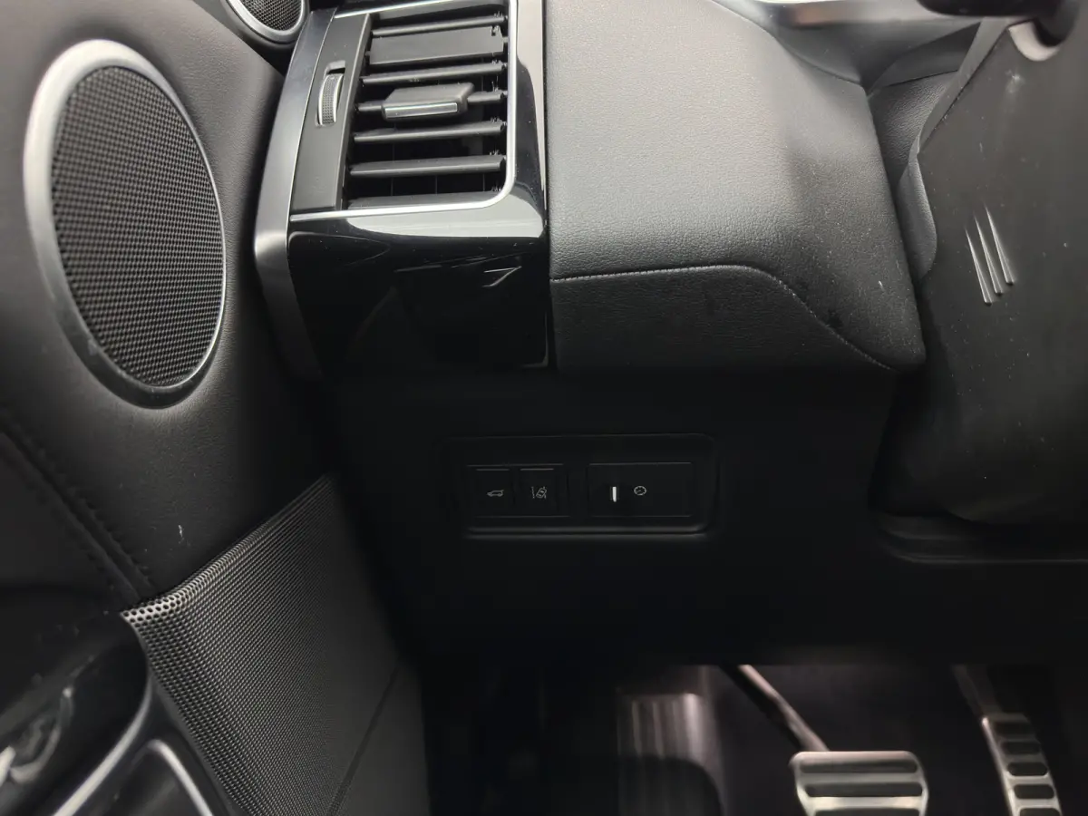 3.0 SDV6 Autobiography Dynamic Aut. *PANO | LEATHER | XENON | DIGI-COCKPIT | HEATED-COMFORTSEATS | CAMERA | NAVI-FULLMAP | PRIVACY-GLASS | AIRSUSPENSION | HEAD-UP | ECC | SHIFTPADDLES | PDC 