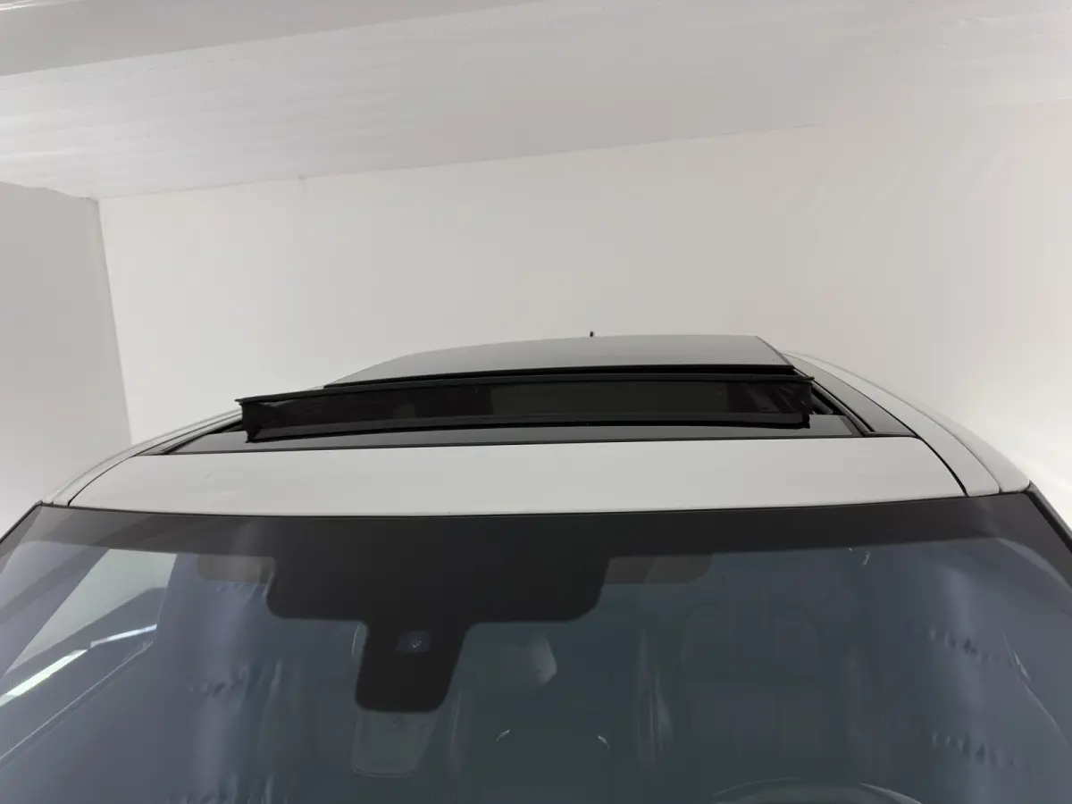 3.0 SDV6 Autobiography Dynamic Aut. *PANO | LEATHER | XENON | DIGI-COCKPIT | HEATED-COMFORTSEATS | CAMERA | NAVI-FULLMAP | PRIVACY-GLASS | AIRSUSPENSION | HEAD-UP | ECC | SHIFTPADDLES | PDC 