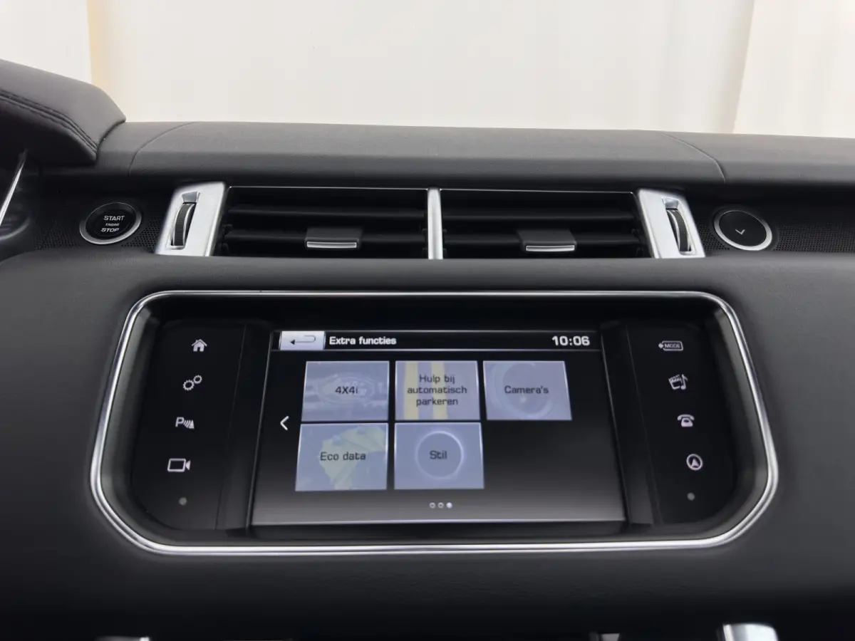 3.0 SDV6 Autobiography Dynamic Aut. *PANO | LEATHER | XENON | DIGI-COCKPIT | HEATED-COMFORTSEATS | CAMERA | NAVI-FULLMAP | PRIVACY-GLASS | AIRSUSPENSION | HEAD-UP | ECC | SHIFTPADDLES | PDC 