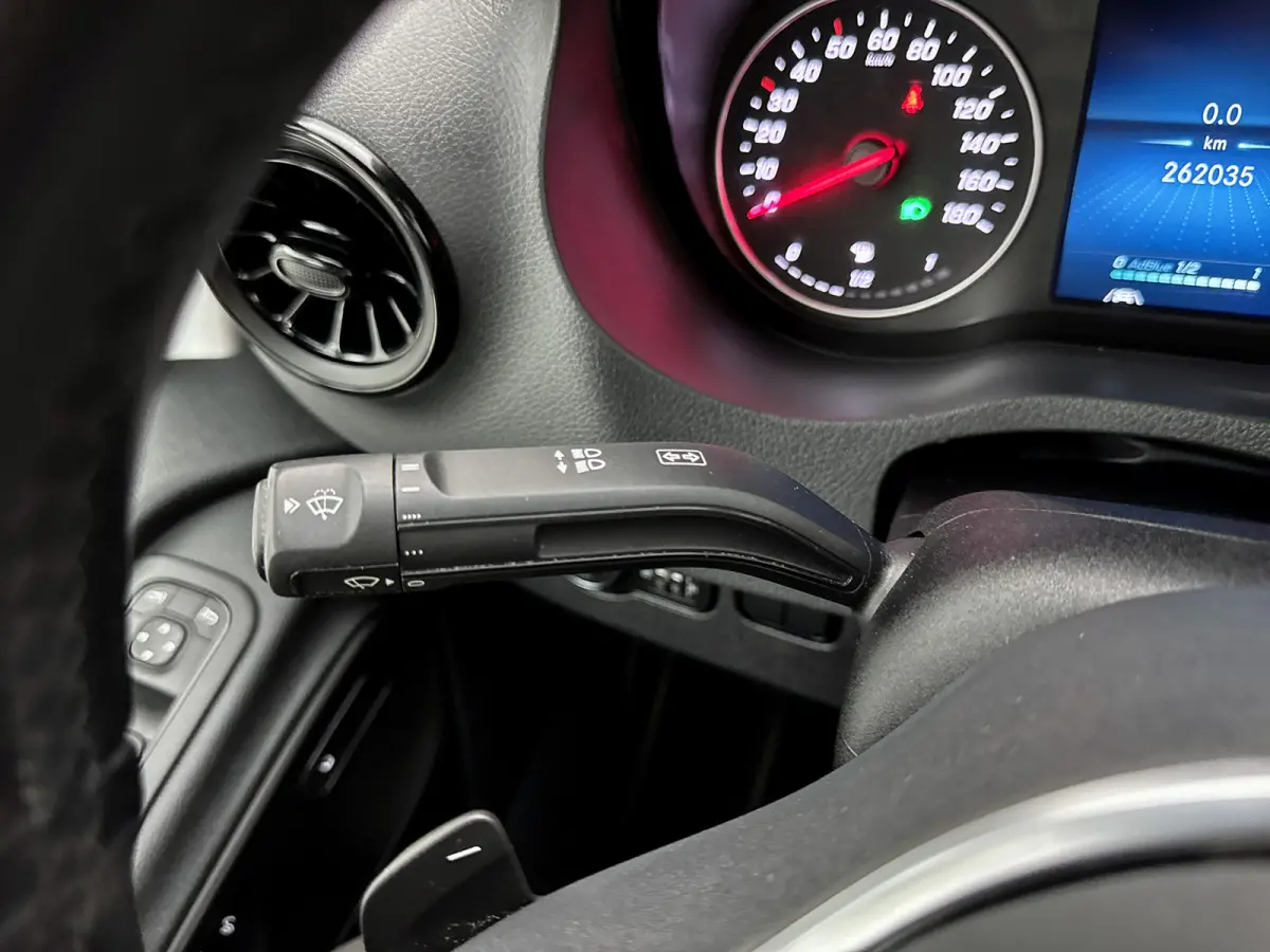 519 CDI BE Trekker N1 7 TON Automaat Navigatie Dubbel lucht Cruise control Airco Euro 6