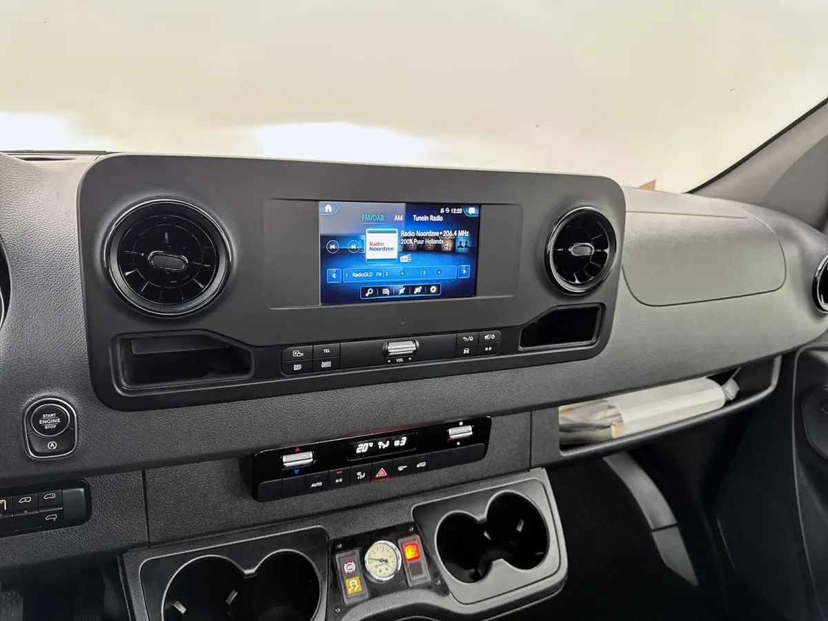 519 CDI BE Trekker N1 7 TON Automaat Navigatie Dubbel lucht Cruise control Airco Euro 6