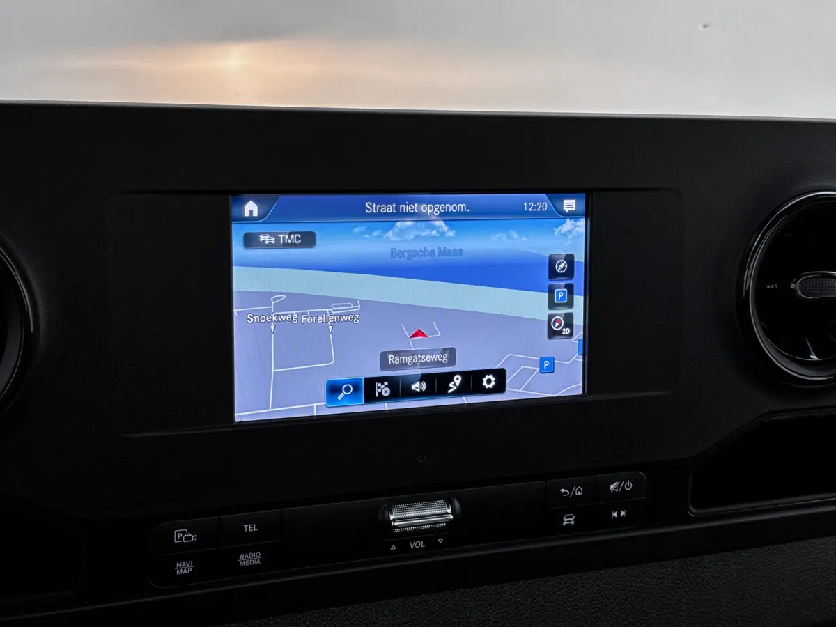 519 CDI BE Trekker N1 7 TON Automaat Navigatie Dubbel lucht Cruise control Airco Euro 6