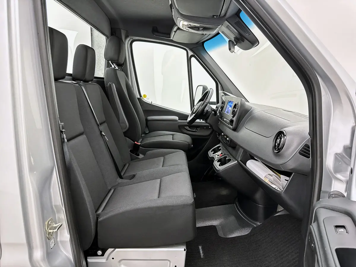 519 CDI BE Trekker N1 7 TON Automaat Navigatie Dubbel lucht Cruise control Airco Euro 6