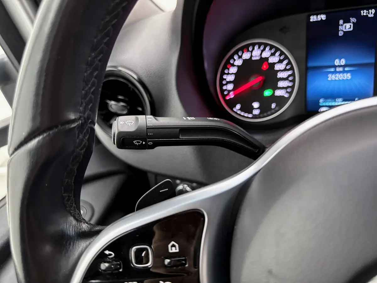 519 CDI BE Trekker N1 7 TON Automaat Navigatie Dubbel lucht Cruise control Airco Euro 6