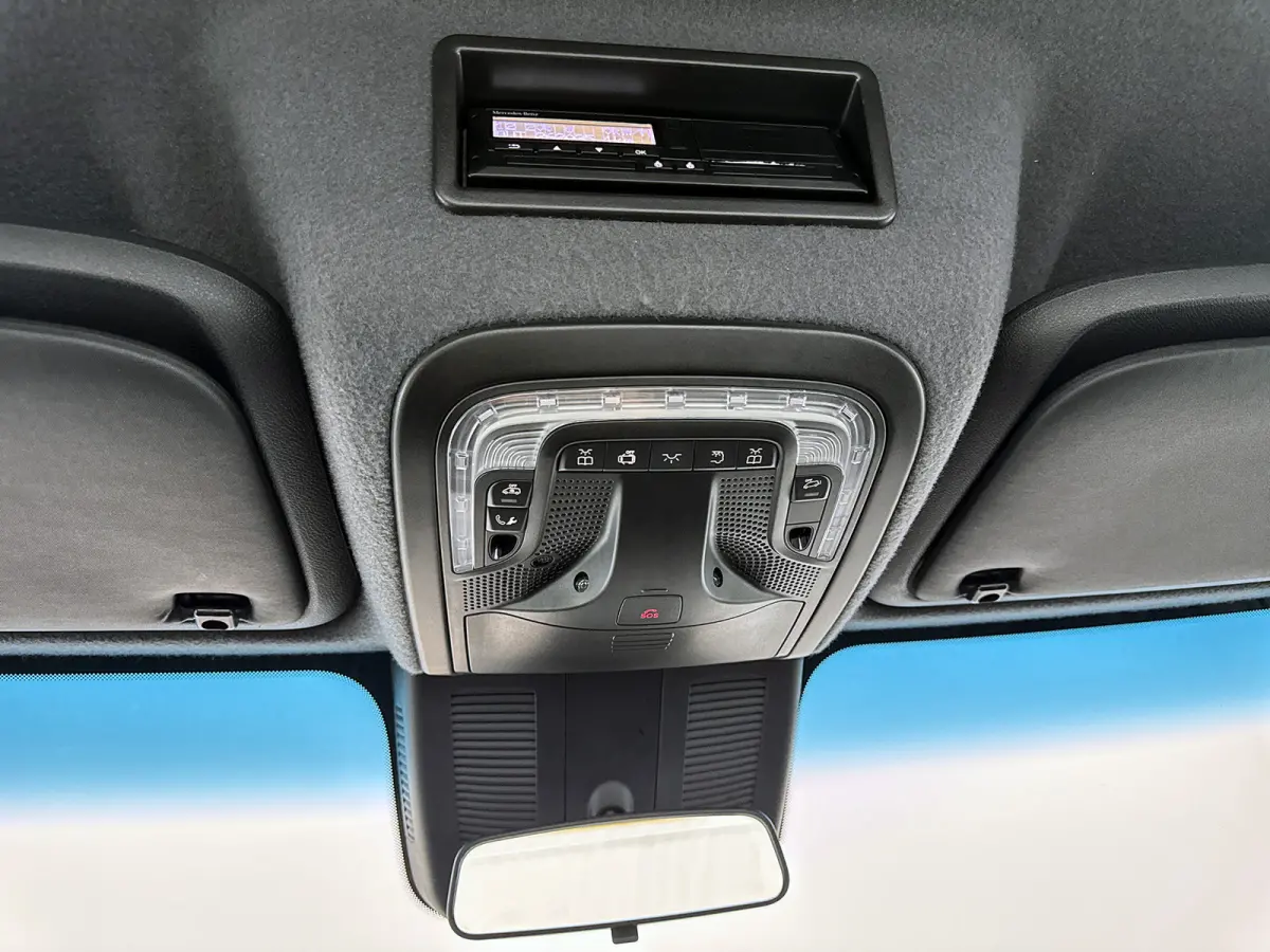 519 CDI BE Trekker N1 7 TON Automaat Navigatie Dubbel lucht Cruise control Airco Euro 6