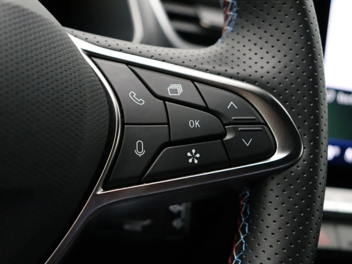 1.6 E-Tech full hybrid 145 esprit Alpine | Clima | Keyles | stuurverwarming | Navi | Achteruitrijcamera.
