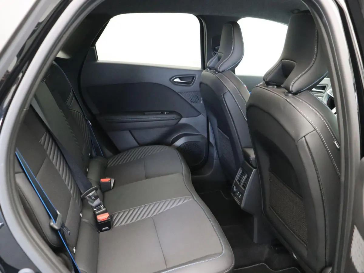 1.6 E-Tech full hybrid 145 esprit Alpine | Clima | Keyles | stuurverwarming | Navi | Achteruitrijcamera.