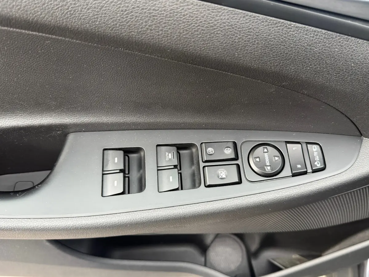 1.6 GDi Comfort, Trekhaak,Stoelverwarming,Navigatie,Achteruitrij camera