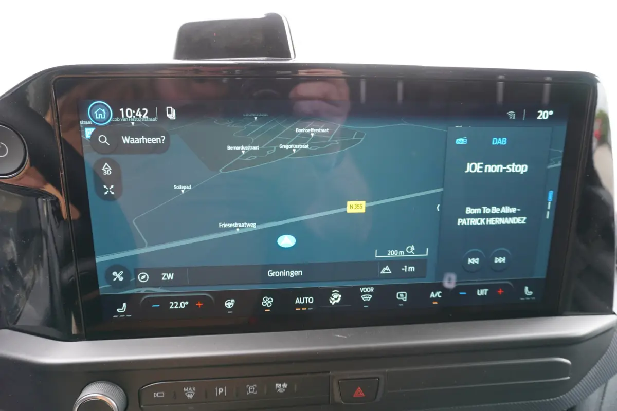 Cust. 340 L2H1 Limited 71 kWh 218PK Automaat nr. V087 | Airco | Adap.Cruise | Navi | camera
