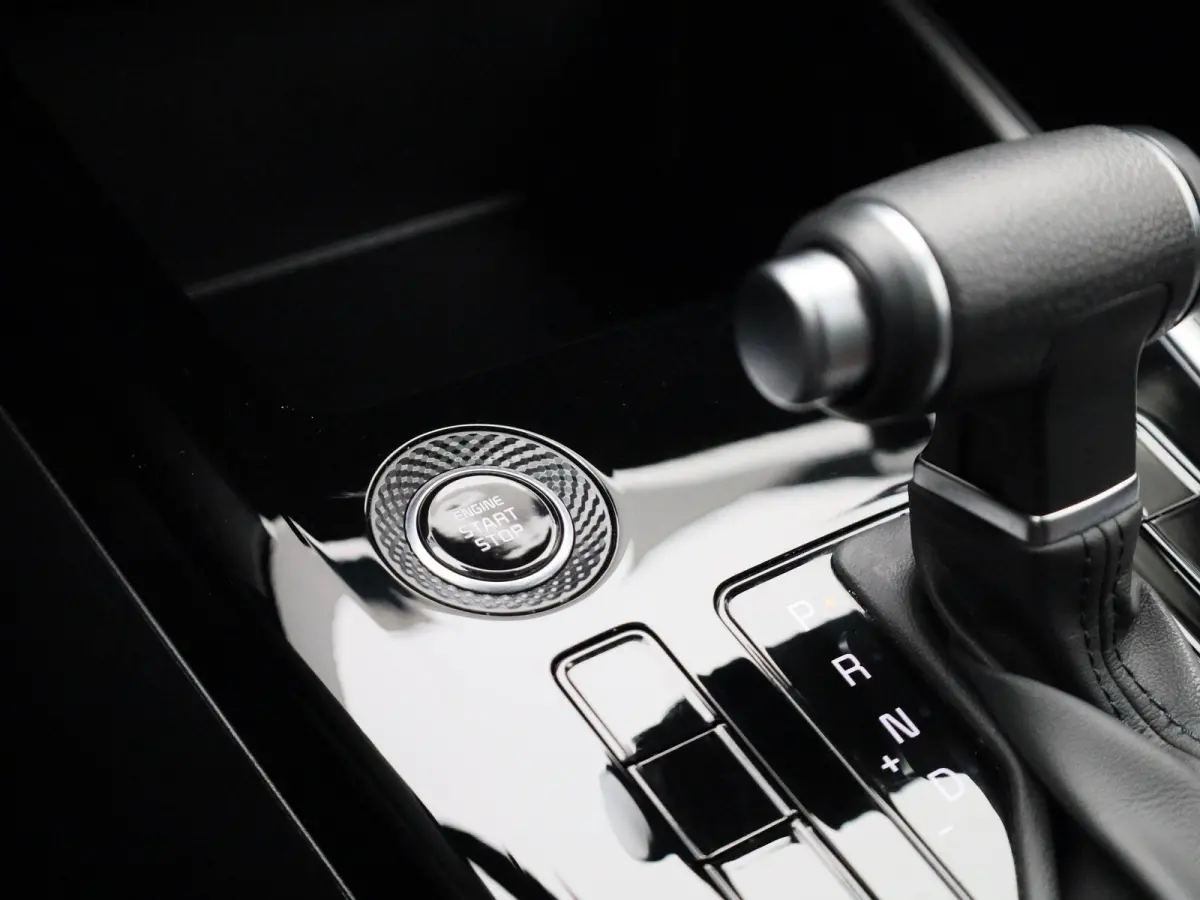 1.6 GDi PHEV DynamicPlusLine | Achteruitrijcamera | Navigatie | Cruise Control | Lane Assist |