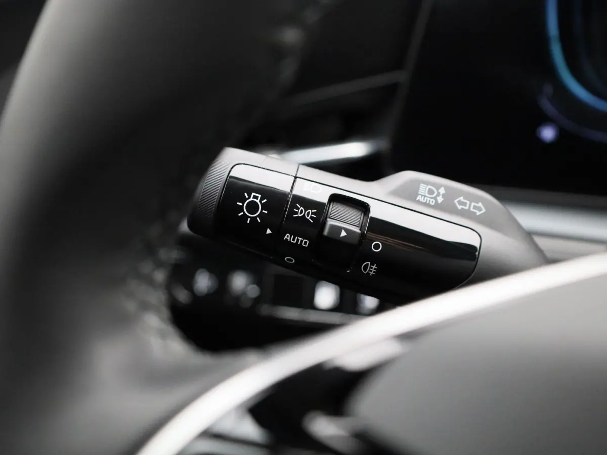 1.6 GDi PHEV DynamicPlusLine | Achteruitrijcamera | Navigatie | Cruise Control | Lane Assist |
