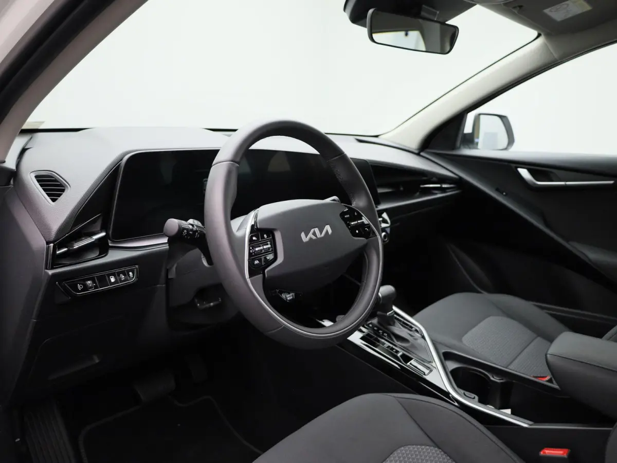 1.6 GDi PHEV DynamicPlusLine | Achteruitrijcamera | Navigatie | Cruise Control | Lane Assist |
