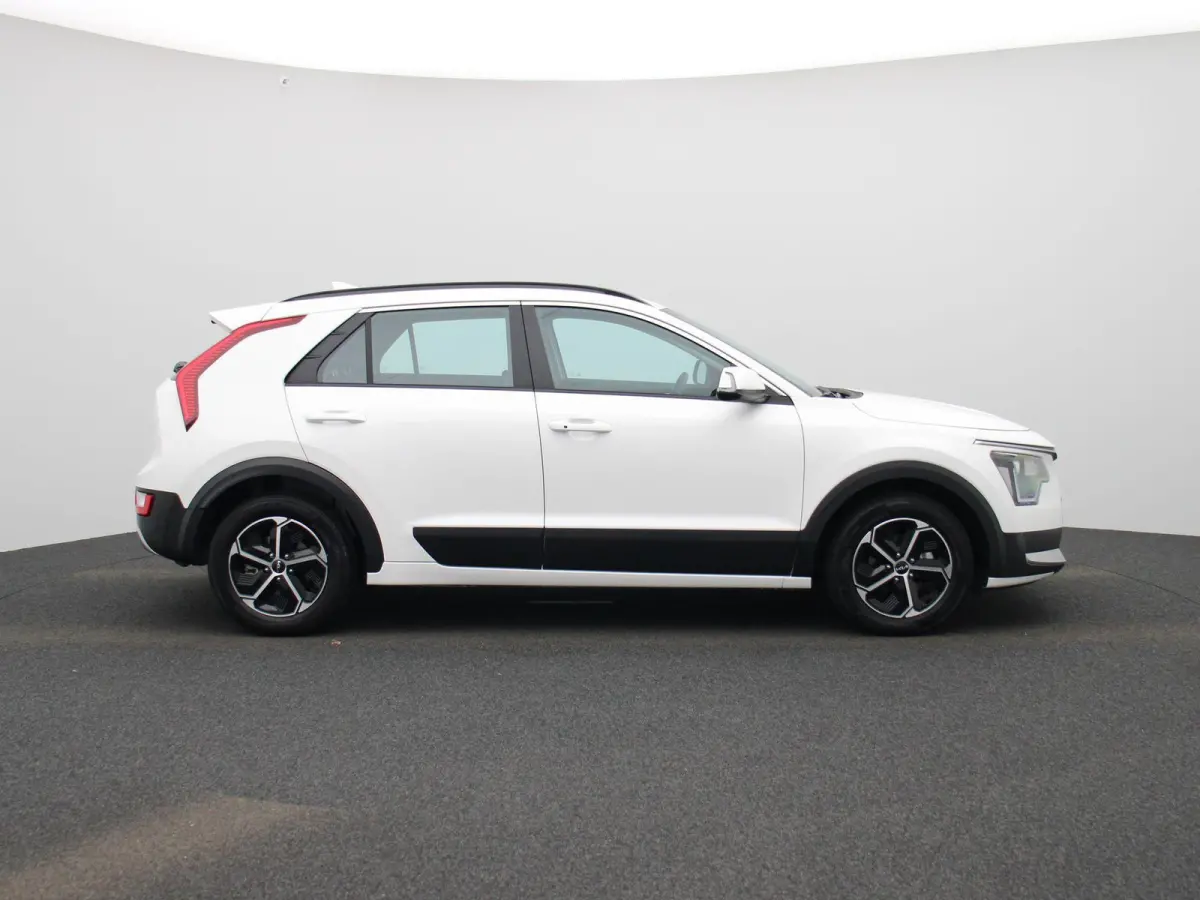 1.6 GDi PHEV DynamicPlusLine | Achteruitrijcamera | Navigatie | Cruise Control | Lane Assist |