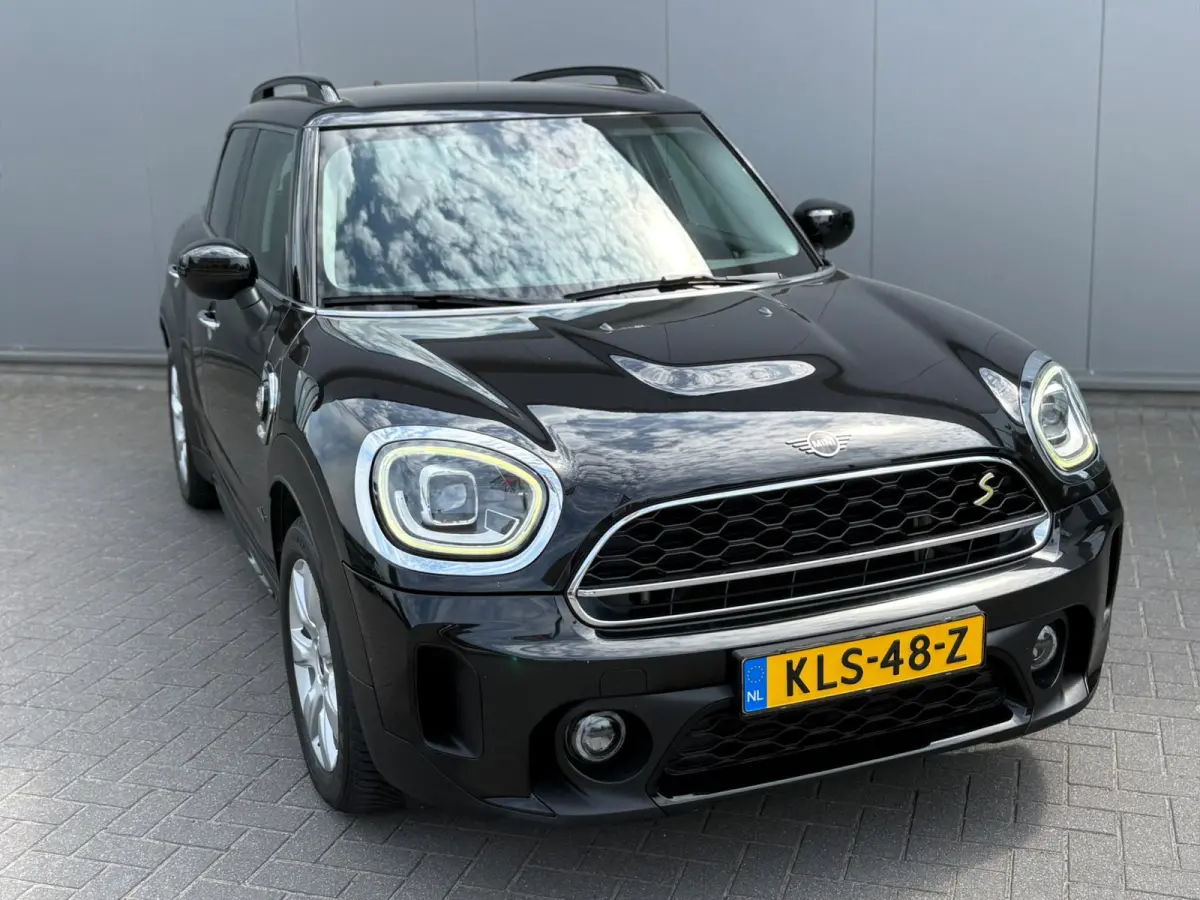 1.5 Cooper ALL4 Chili Plug-in-Hybrid/Camera/Navigatie/Full-LED/Parkeerhulp